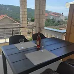 Miro *