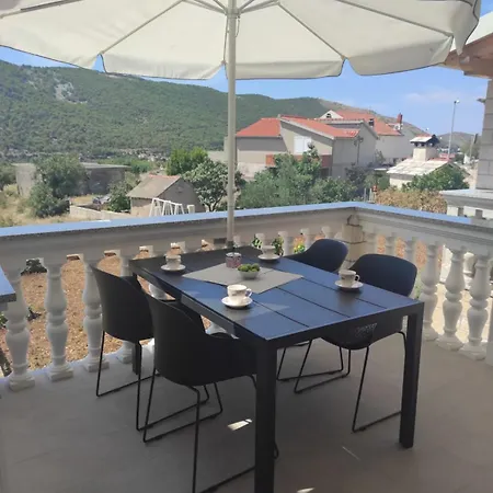 Apartman Miro *
